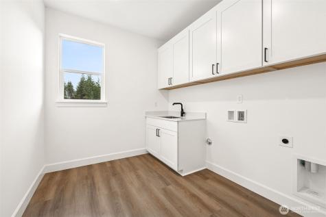 15602 210th Avenue E Bonney Lake WA 98391