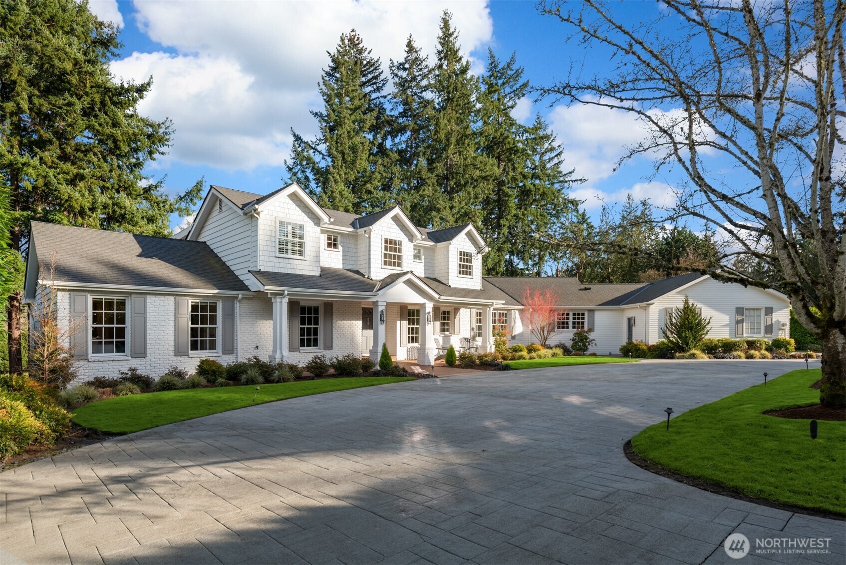 2242 79th Avenue NE Medina WA 98039