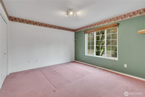15416 33rd Avenue E Tacoma WA 98446