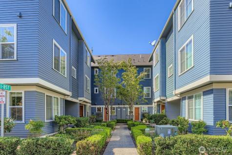 838 4th Avenue NE Issaquah WA 98029