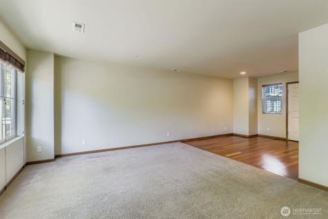 838 4th Avenue NE Issaquah WA 98029