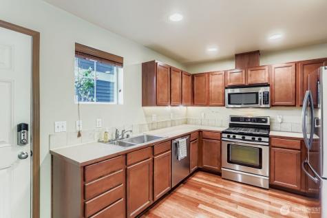 838 4th Avenue NE Issaquah WA 98029