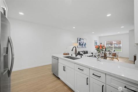 4741 Court R Tacoma WA 98404