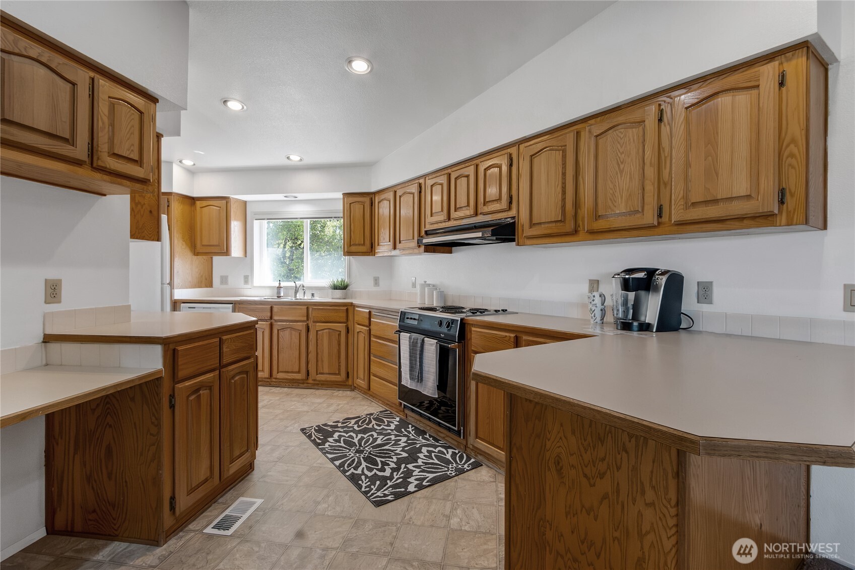 17710 Albany Street SW Rochester WA 98579