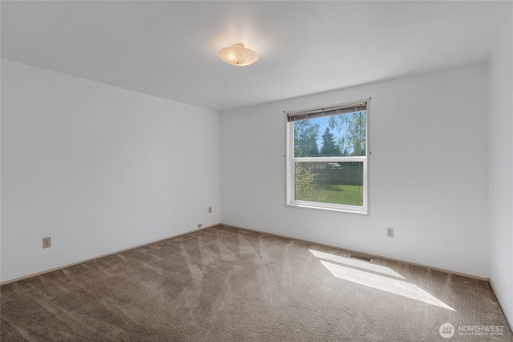17710 Albany Street SW Rochester WA 98579