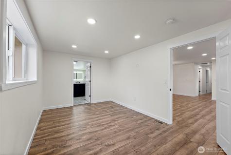 1615 S 84th Street Tacoma WA 98444