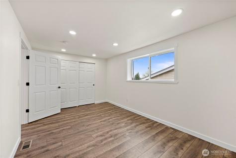 1615 S 84th Street Tacoma WA 98444