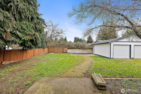 1615 S 84th Street Tacoma WA 98444