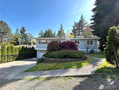 10231 NE 24th Street Bellevue WA 98004