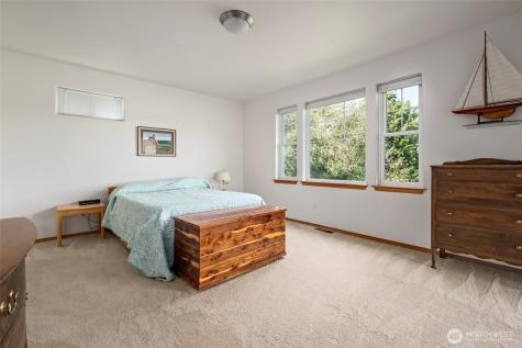 1531 SW Vanguard Street Oak Harbor WA 98277