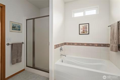 1531 SW Vanguard Street Oak Harbor WA 98277