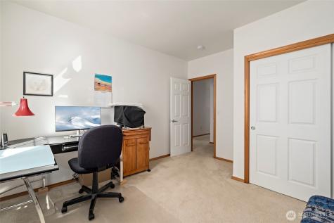 1531 SW Vanguard Street Oak Harbor WA 98277