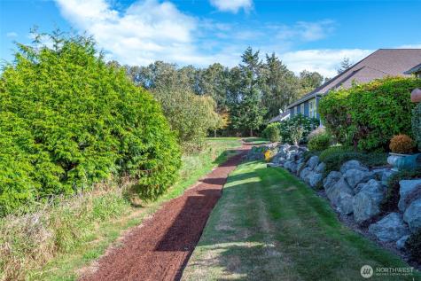 1531 SW Vanguard Street Oak Harbor WA 98277