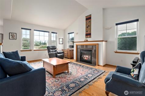 1531 SW Vanguard Street Oak Harbor WA 98277