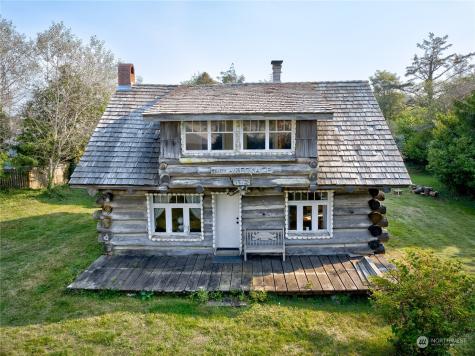 1408 256th Street Ocean Park WA 98640