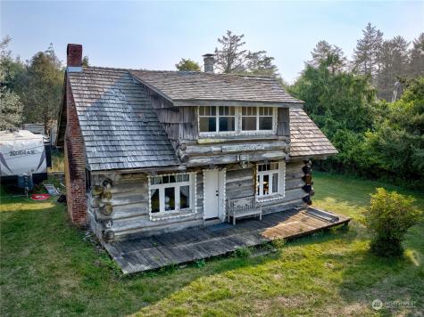 1408 256th Street Ocean Park WA 98640