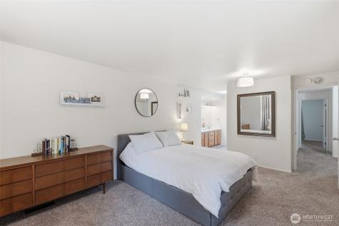8613 Foster Grove Court NE Bremerton WA 98311