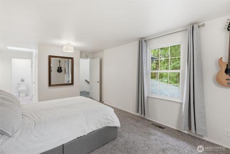 8613 Foster Grove Court NE Bremerton WA 98311