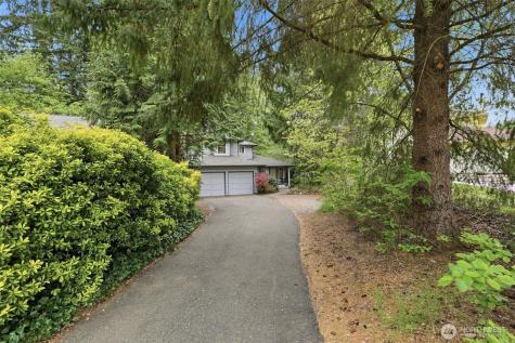 8613 Foster Grove Court NE Bremerton WA 98311