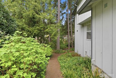 8613 Foster Grove Court NE Bremerton WA 98311