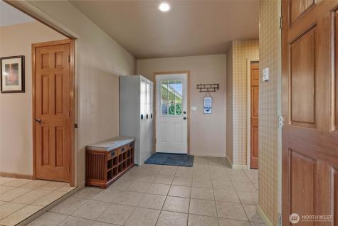 24415 N Crescent Road Chattaroy WA 99003