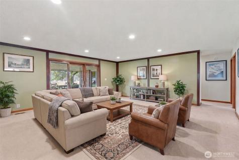 24415 N Crescent Road Chattaroy WA 99003
