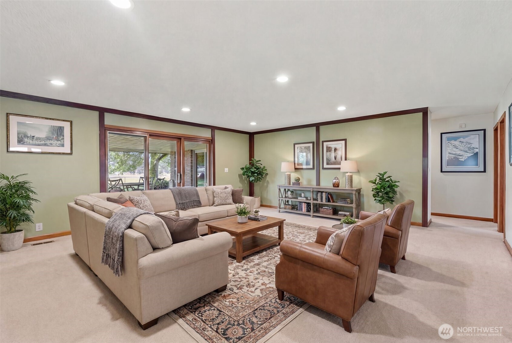 24415 N Crescent Road Chattaroy WA 99003