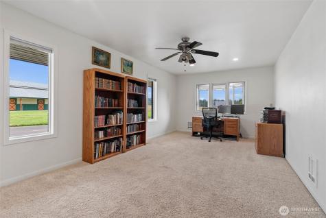 24415 N Crescent Road Chattaroy WA 99003