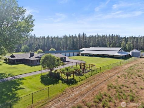 24415 N Crescent Road Chattaroy WA 99003