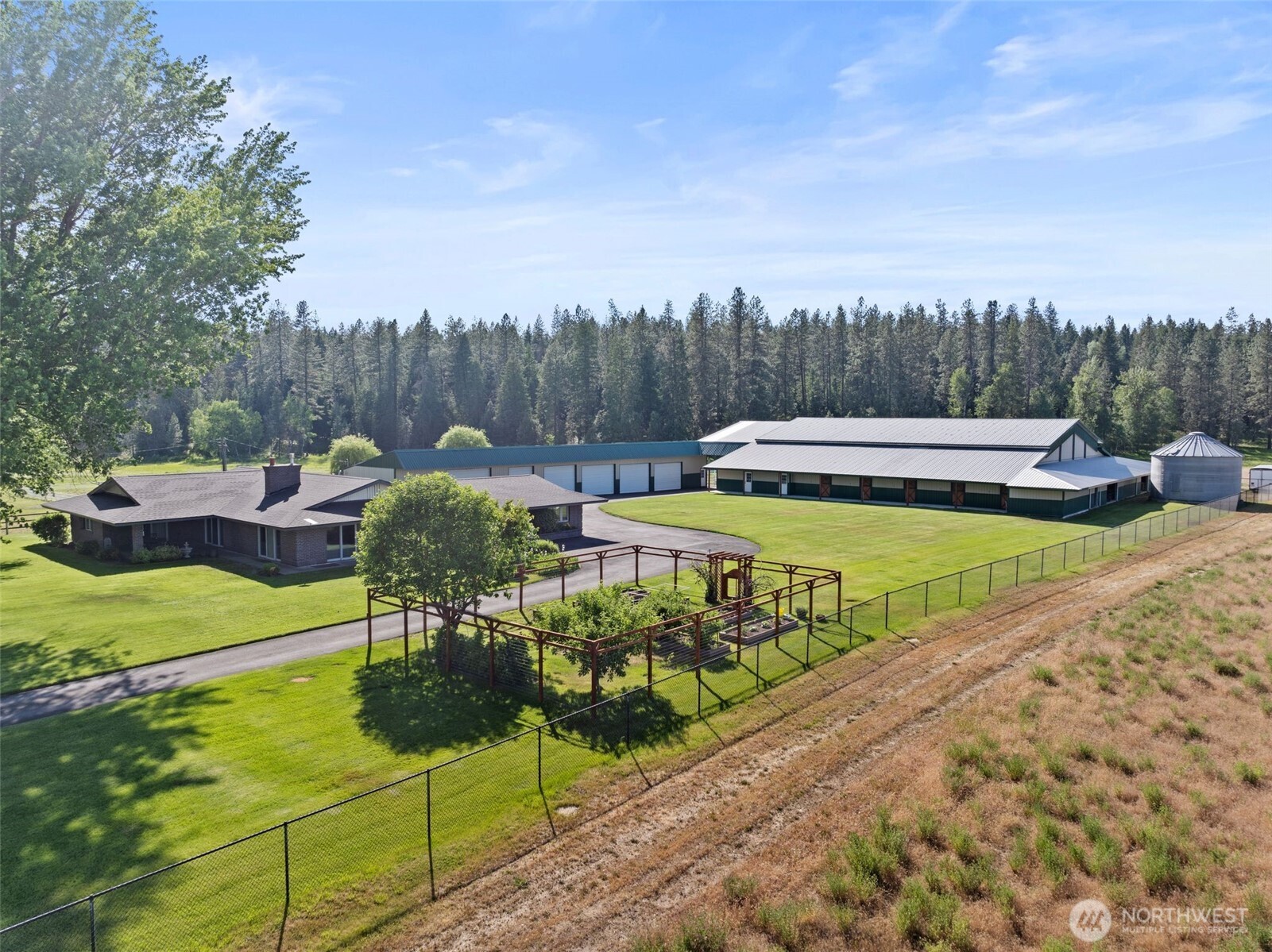 24415 N Crescent Road Chattaroy WA 99003