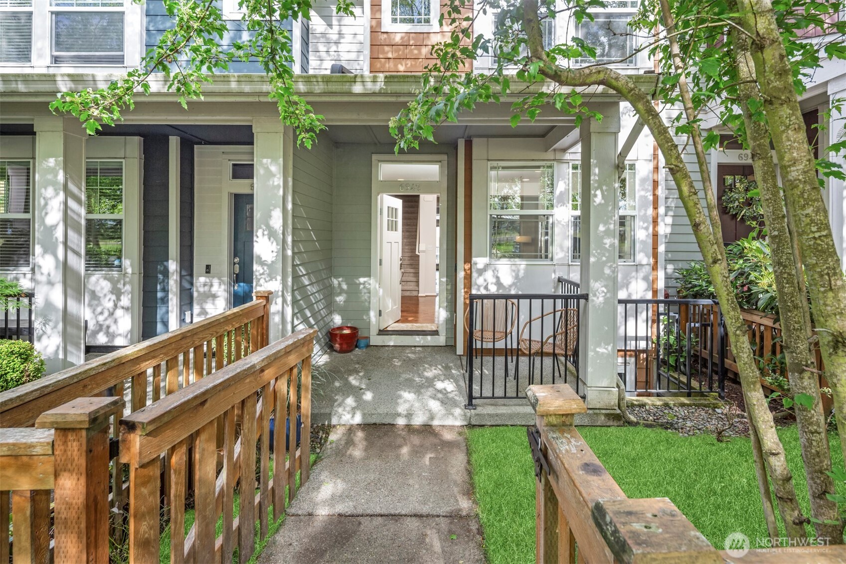 6942 31st Avenue SW Seattle WA 98126