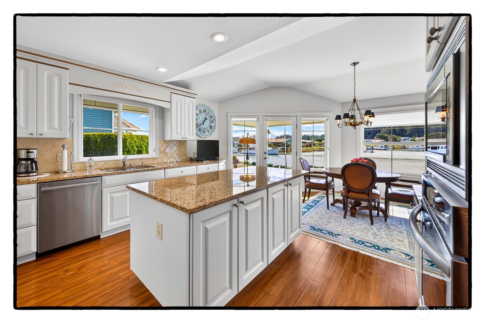 193 Salish Place La Conner WA 98257