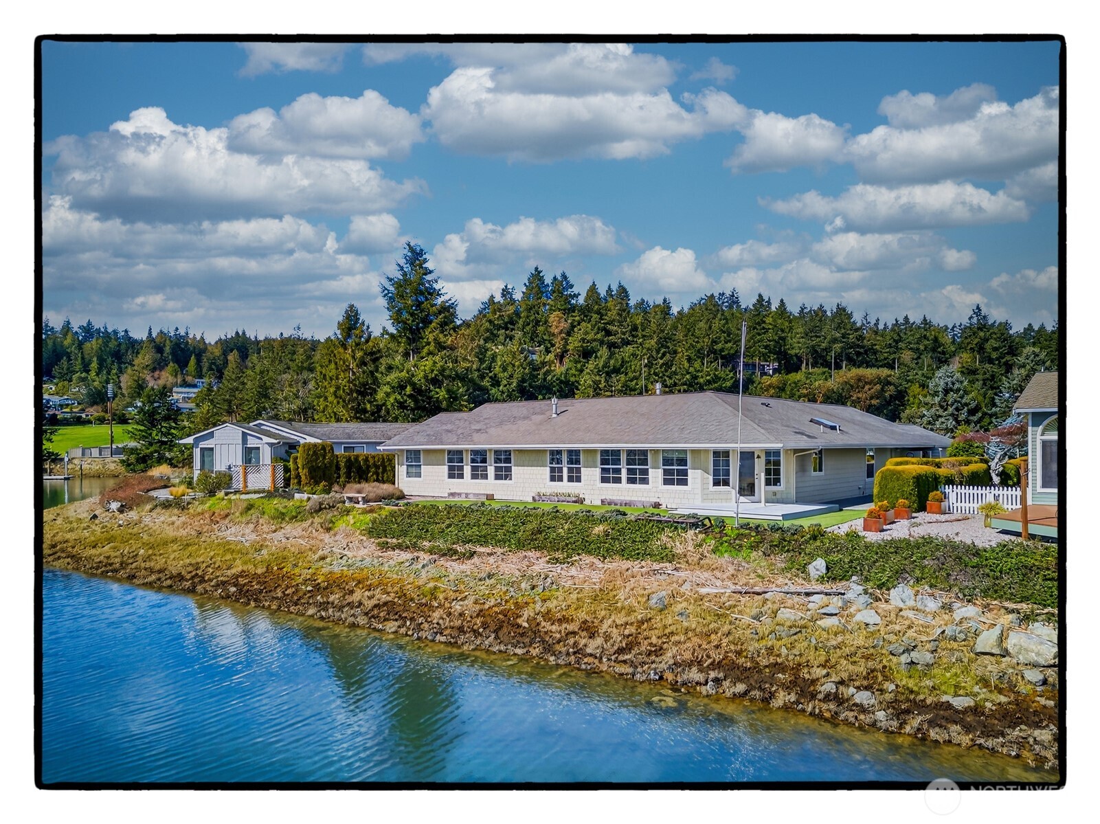 193 Salish Place La Conner WA 98257