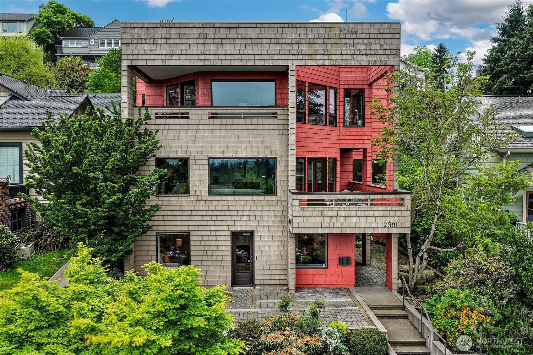 1259 23rd Avenue E Seattle WA 98112