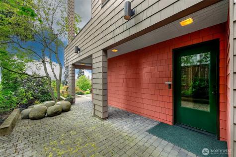 1259 23rd Avenue E Seattle WA 98112
