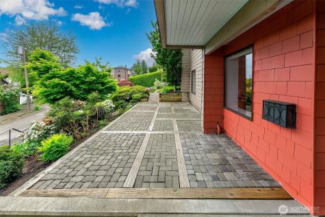 1259 23rd Avenue E Seattle WA 98112