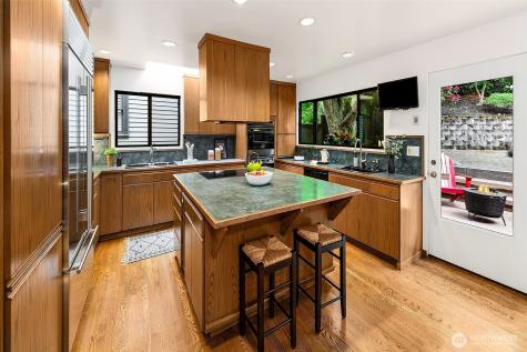 1259 23rd Avenue E Seattle WA 98112