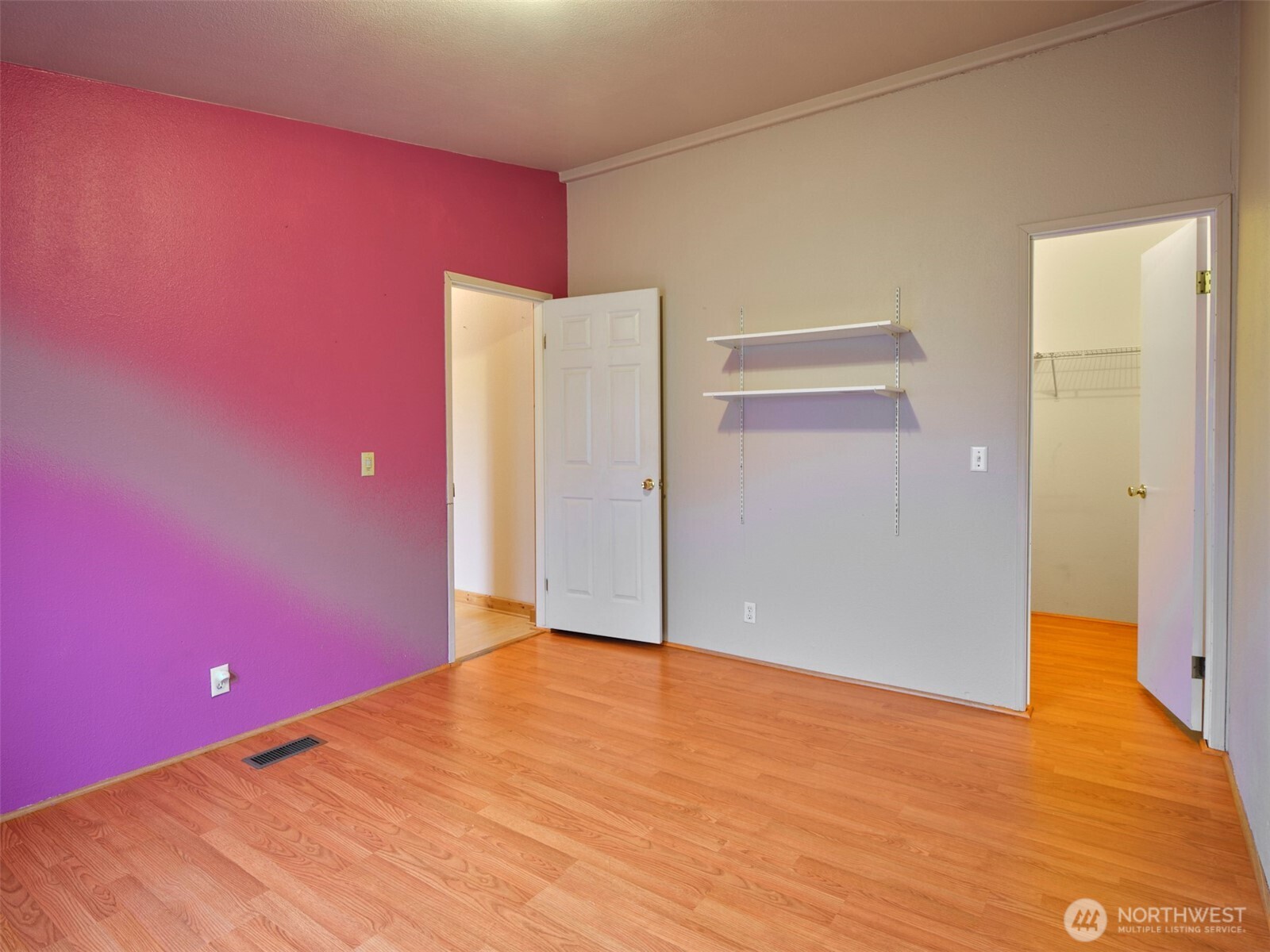 1835 Heartwood Woodland WA 98674
