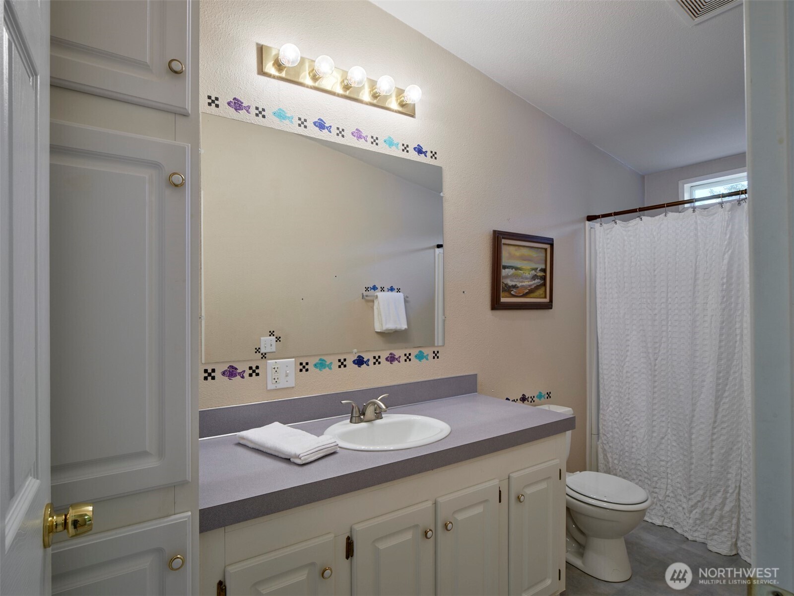 1835 Heartwood Woodland WA 98674
