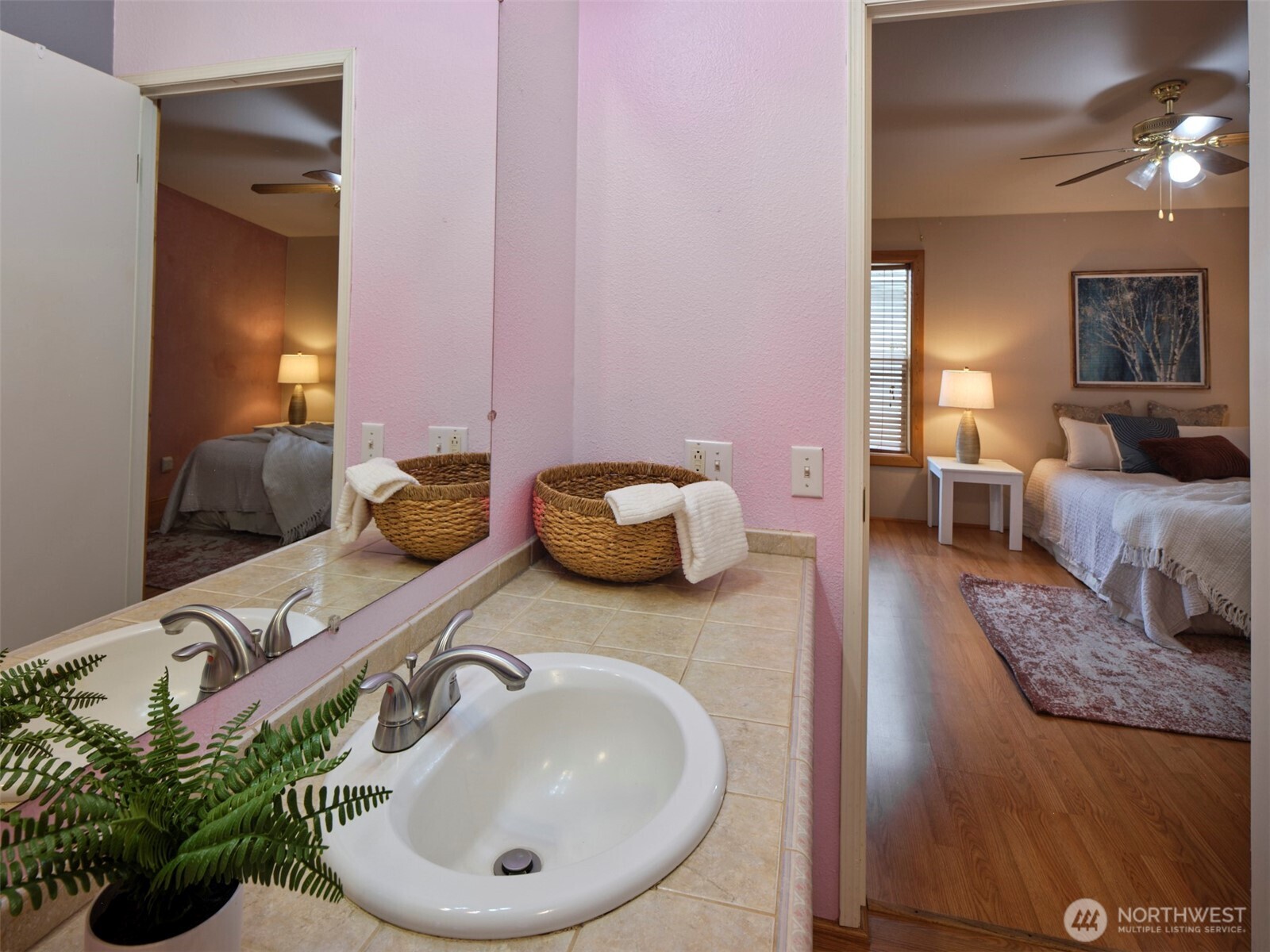 1835 Heartwood Woodland WA 98674