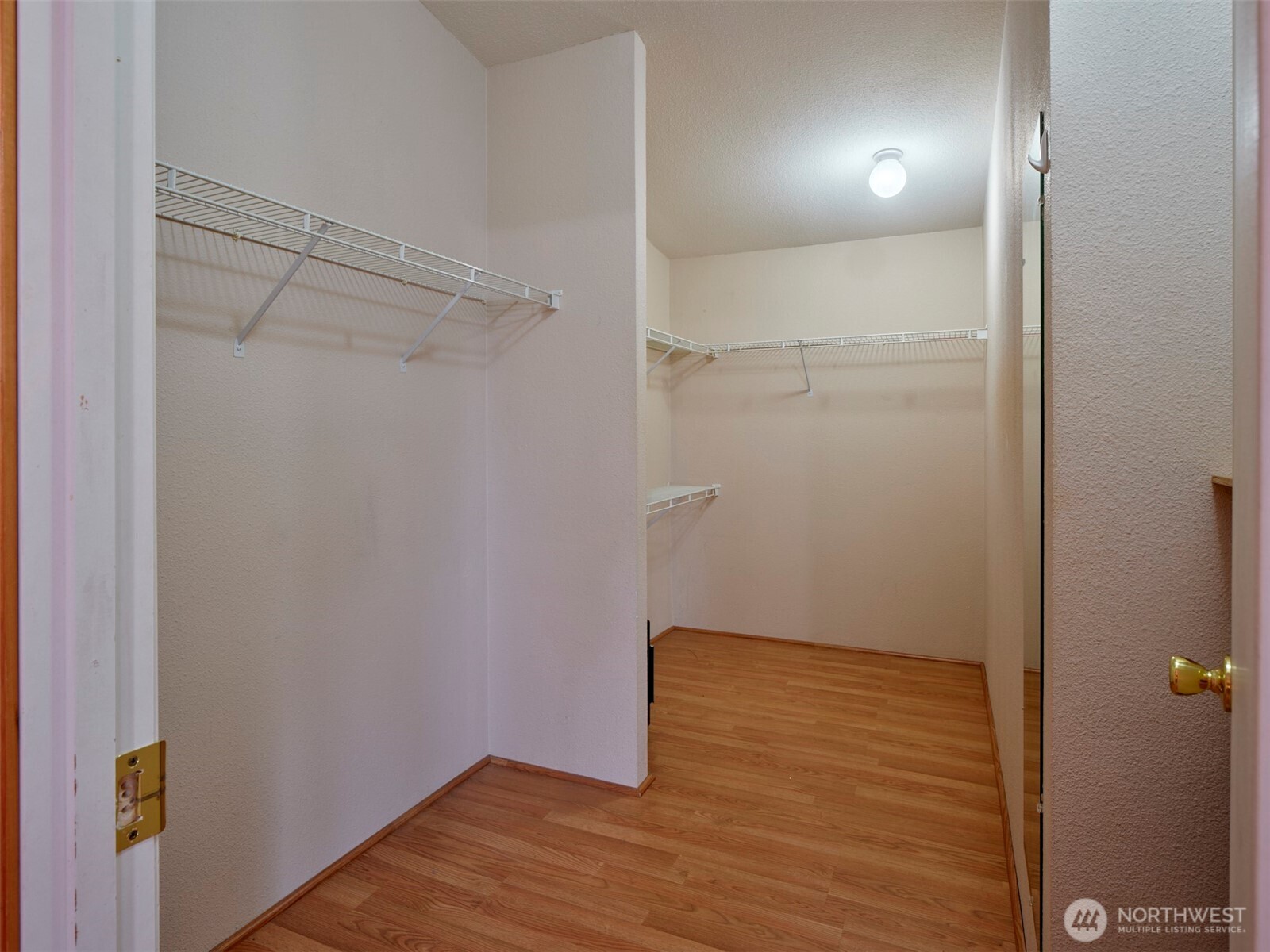 1835 Heartwood Woodland WA 98674