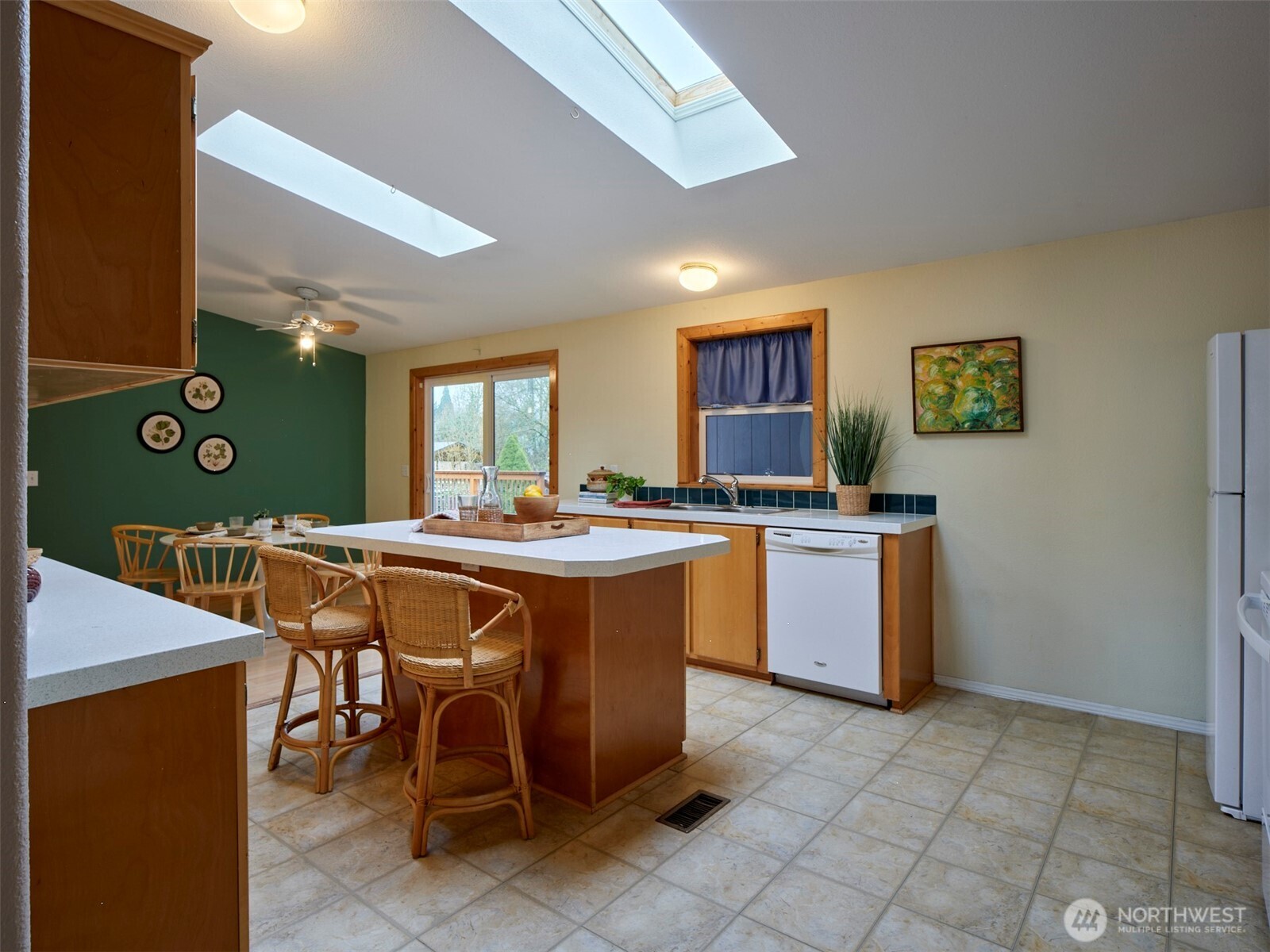1835 Heartwood Woodland WA 98674