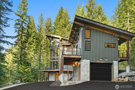 2982 Kachess Lake Road Easton WA 98925