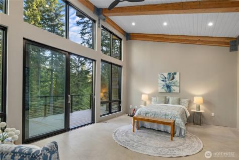 2982 Kachess Lake Road Easton WA 98925