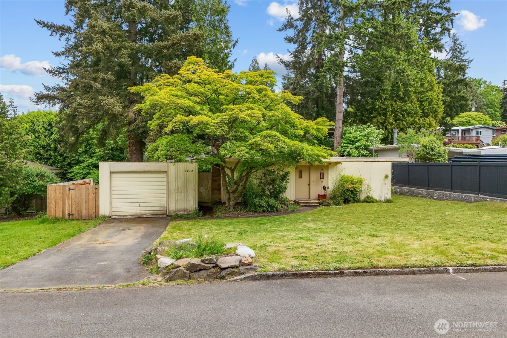1212 146th Avenue SE Bellevue WA 98007