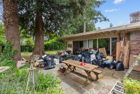 1212 146th Avenue SE Bellevue WA 98007