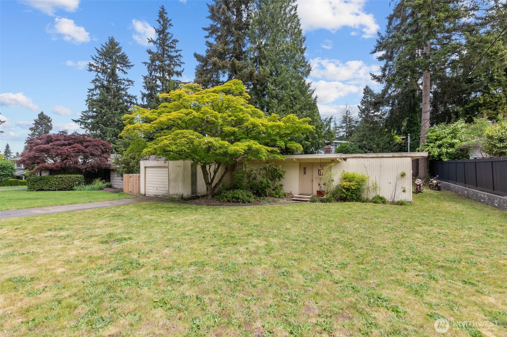 1212 146th Avenue SE Bellevue WA 98007