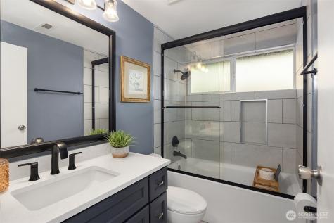 3912 S Orcas Street Seattle WA 98118