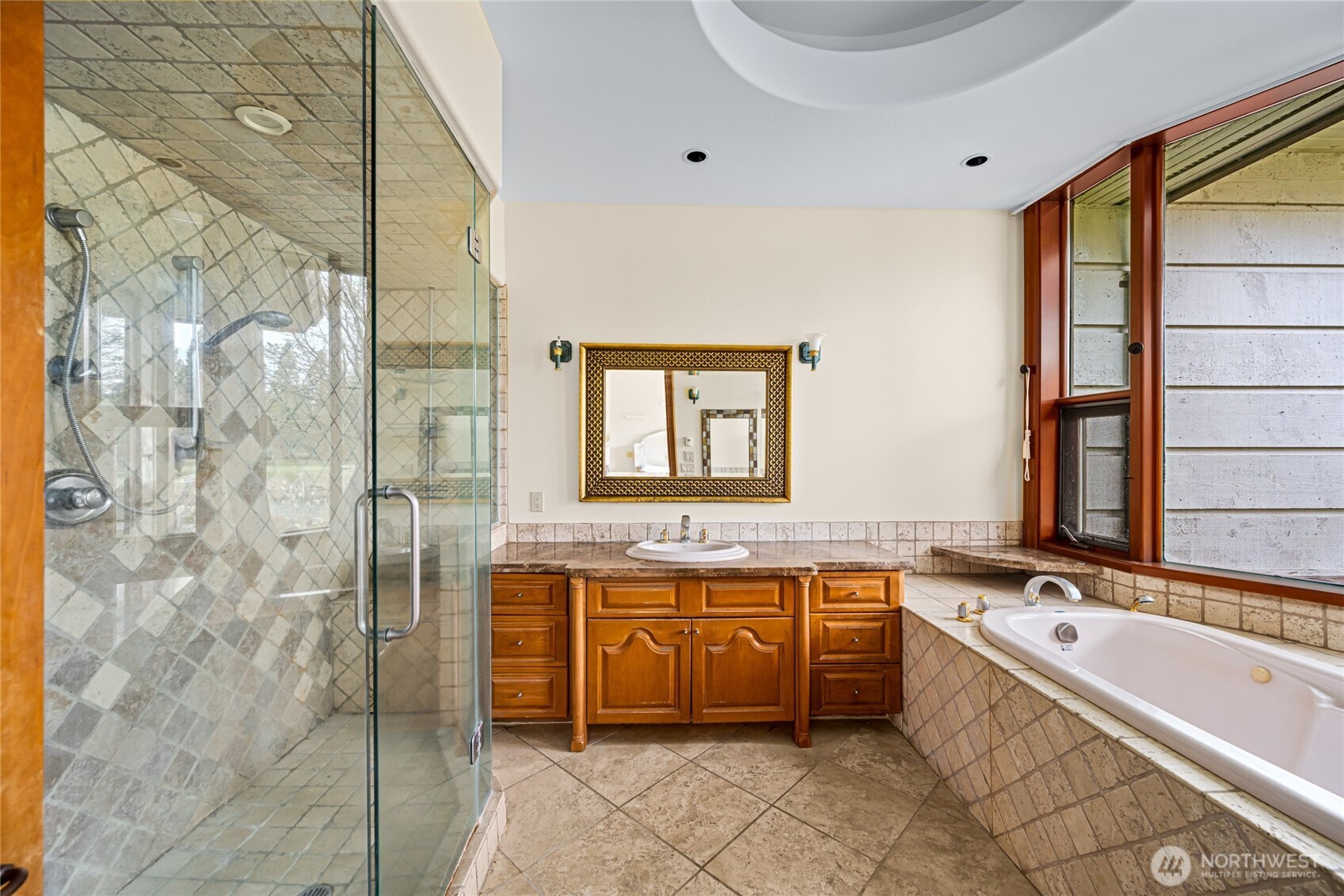 5435 Quail Run Blaine WA 98230