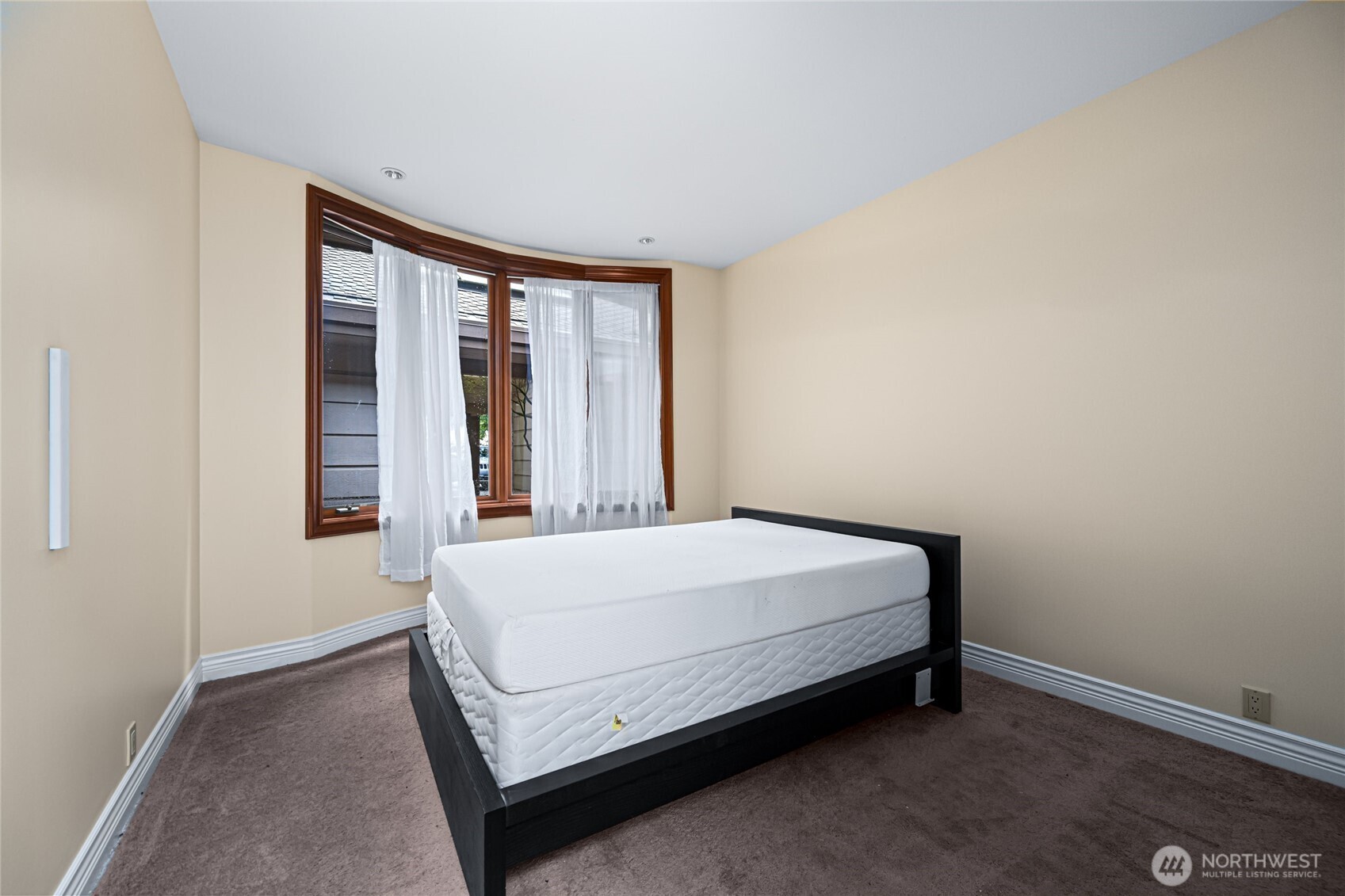 5435 Quail Run Blaine WA 98230
